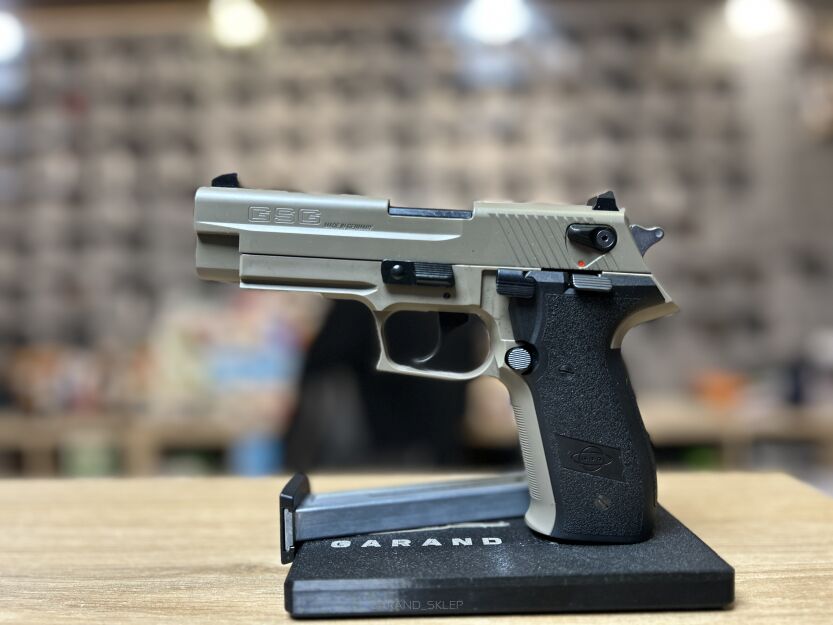Pistolet GSG Fire Fly HV US Tan, kal. 22LR - DEMO