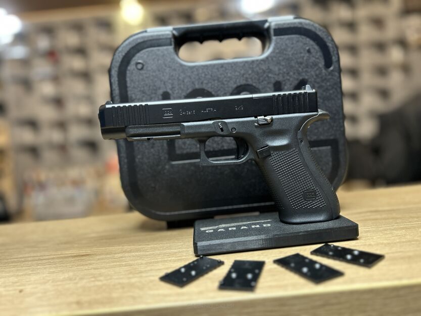 Pistolet Glock 34 gen. 5, kal. 9x19mm - używany