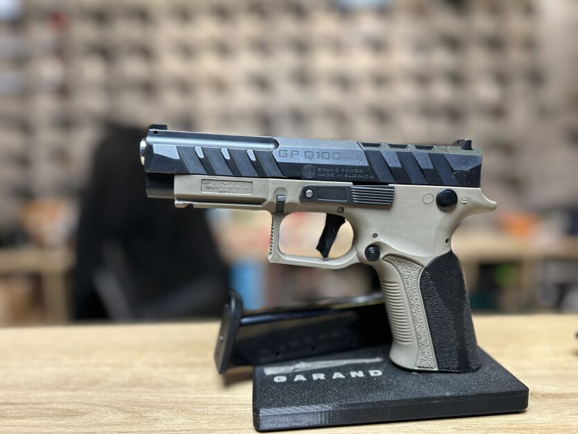 Pistolet Grand Power Q100 MK23 FDE, kal. 9x19 - DEMO