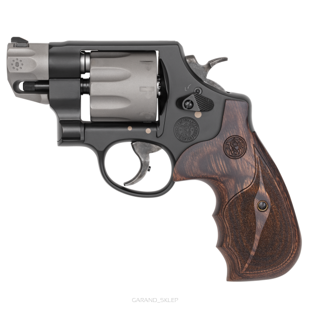 Rewolwer Smith & Wesson Performance Center S&W Model 327 2