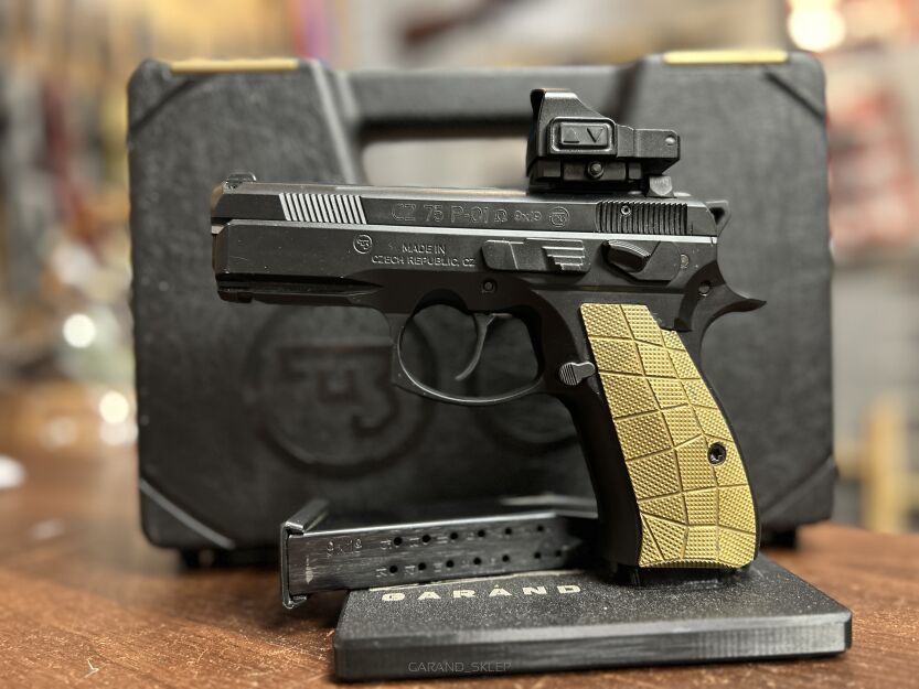 Pistolet CZ 75 P-01 Omega, kal. 9x19 - używany + kolimator