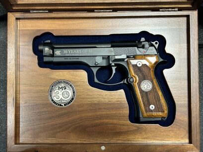 Pistolet Beretta M9 Exclusive 30th Anniversary, kal. 9x19mm - używany