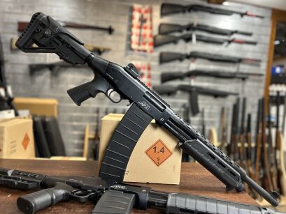 Strzelba pump-action Hunt Group MH-P Tactical, kal. 12/76 - używana