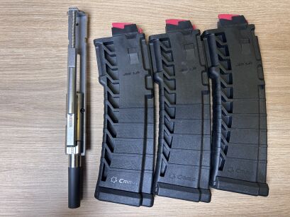 Zestaw CMMG BRAVO do konwersji AR-15 NA AR .22LR - zespół suwadadła - komora nabojowa+zamek - używany